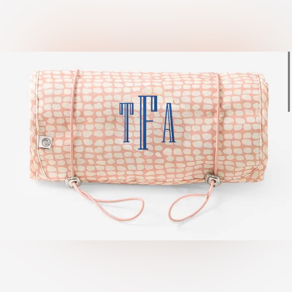 Monogrammed toiletry bag TAF